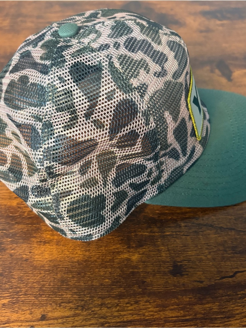 YETI Built For The Wild Trucker Hat Leopard Camo Green Brim Snapback Mesh OS - Picture 3 of 7
